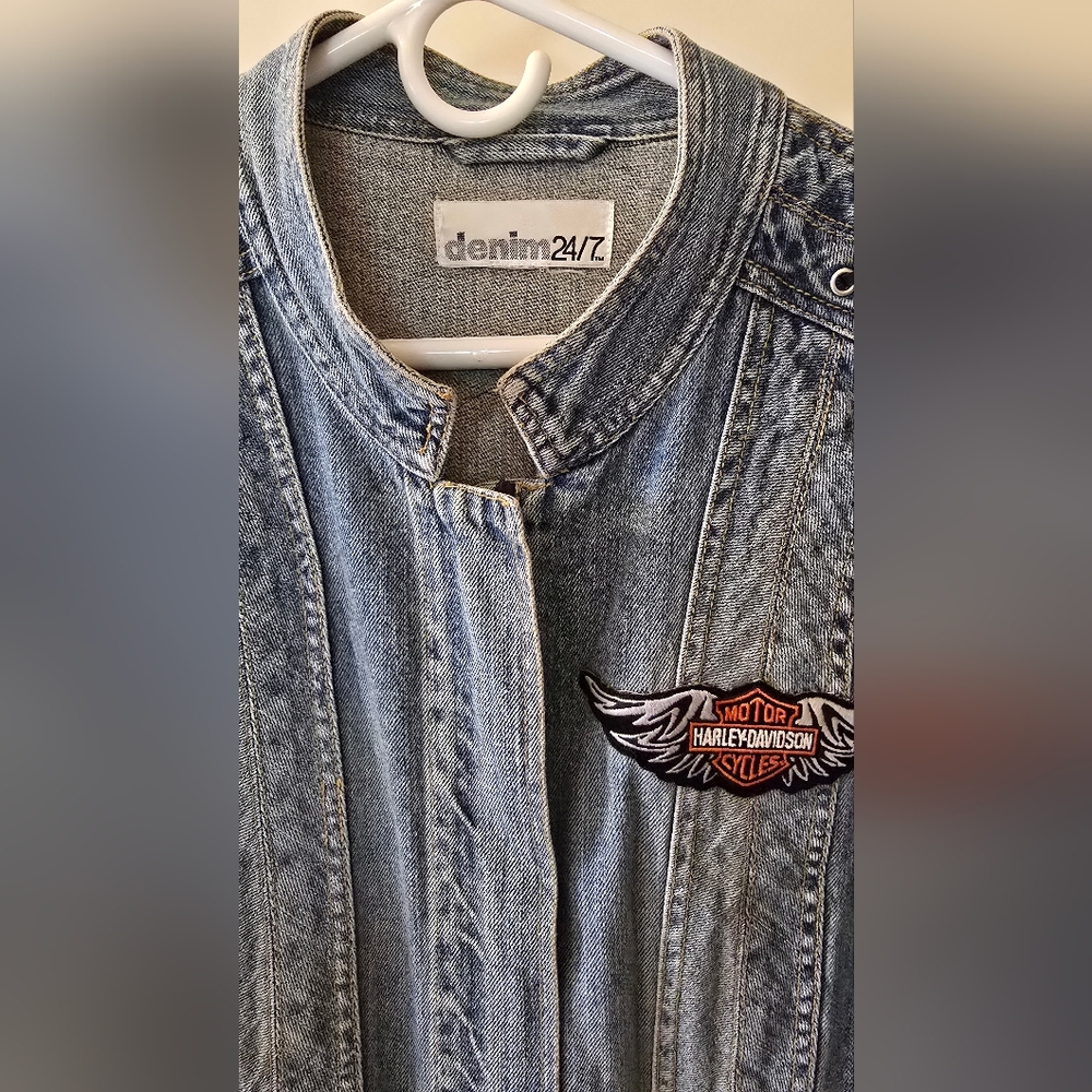Denim&Co Denim Blue Lace-Up Jean Jacket With Harley Davidson Patches Size 22W - Picture 2 of 8